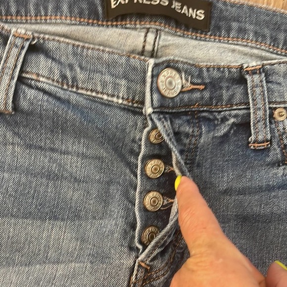 Express• Girlfriend Button-Fly Jeans - Picture 5 of 11